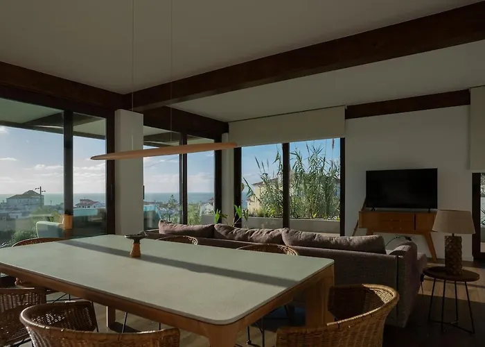 Casa Aalto - Architectural Cliffside Ocean Retreat *