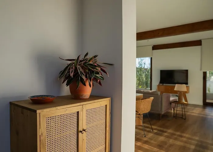 Casa Aalto - Architectural Cliffside Ocean Retreat * Colares