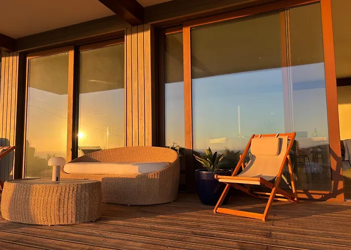 Tatil Evi Casa Aalto - Architectural Cliffside Ocean Retreat *