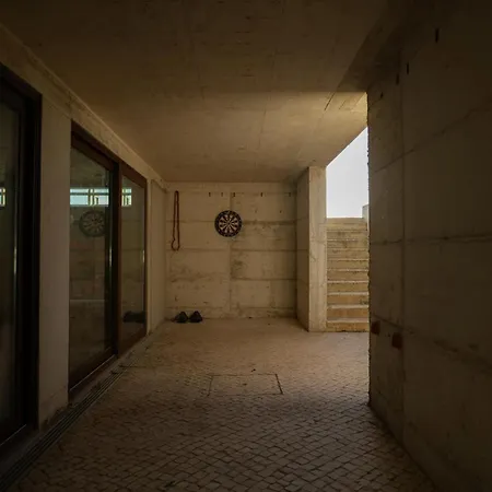 Casa Aalto - Architectural Cliffside Ocean Retreat Сasa de vacaciones Colares