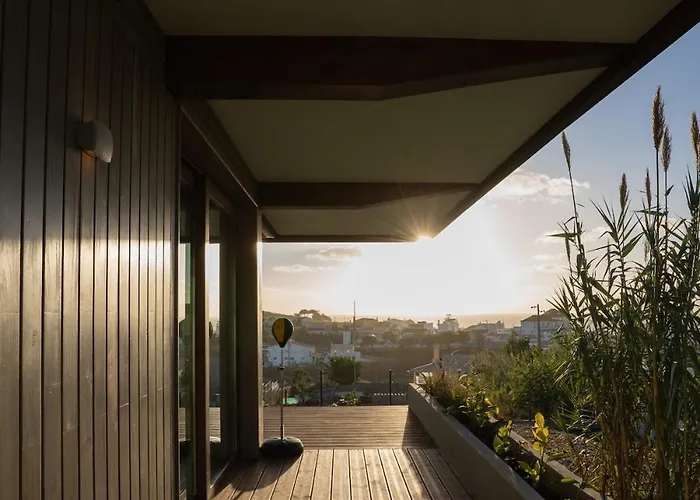 Casa Aalto - Architectural Cliffside Ocean Retreat * Colares